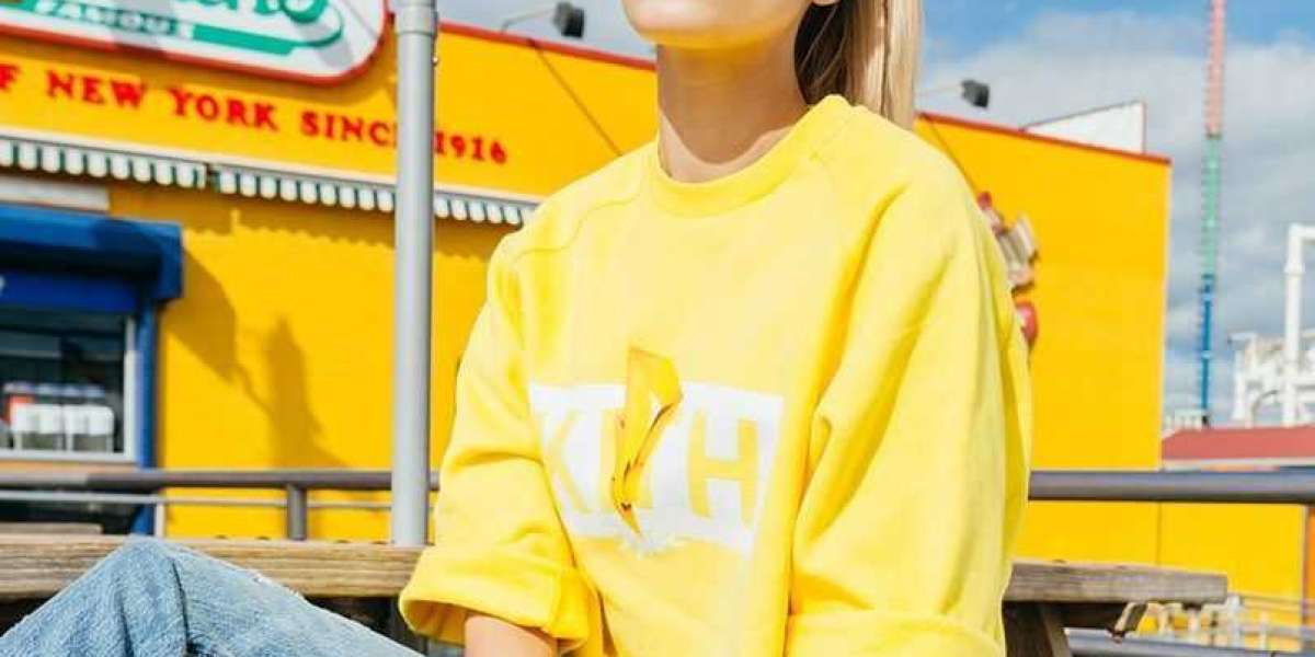 How Kith Blends Streetwear with High Fashion Aesthetics